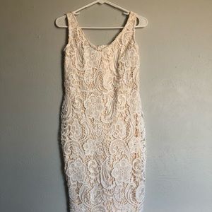 Lace dress Medium Midi Sheath bodycon white beige